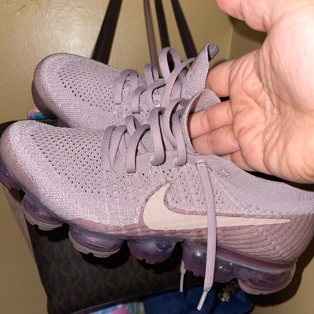 Nike Women's Lavender Athletic Shoes